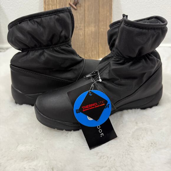 Women's Weatherproof ThermoLite Front‎ Zipper Boots Size 8 NWT JAM - Picture 1 of 6